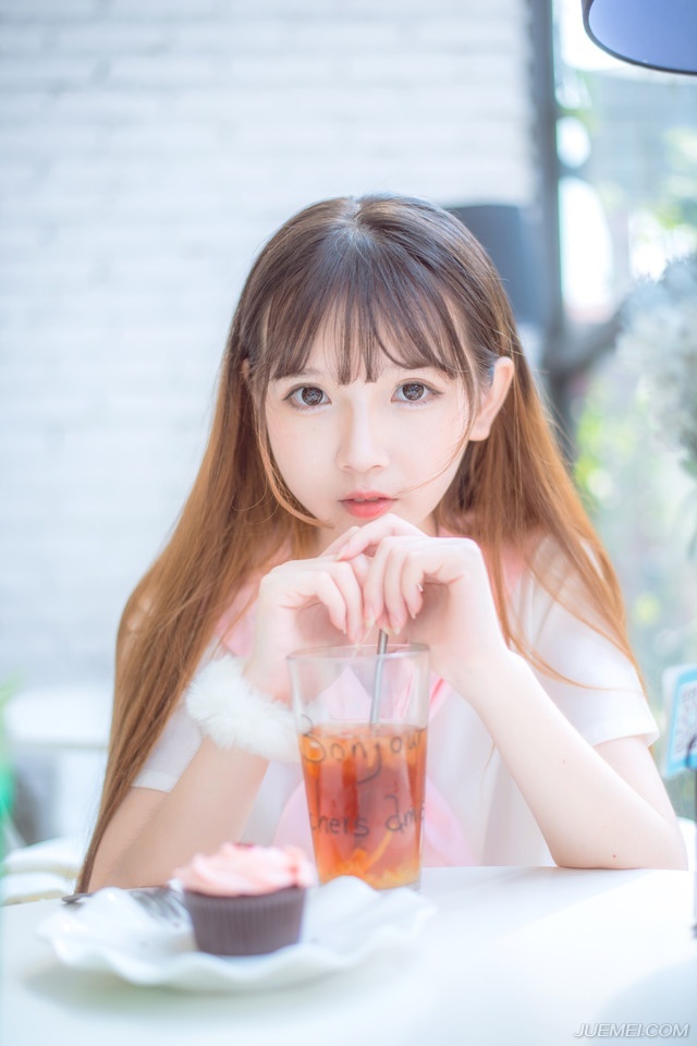我也曾浪荡不羁，行走江湖，未曾想却遇到了你，从此菜场厨房煮饭煲汤。
